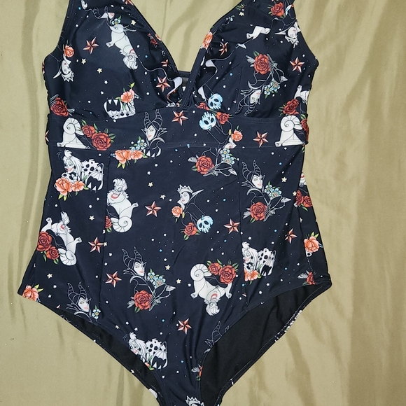 Disney Villains 1 One Piece Bathing Suit From Torrid - Picture 3 of 15